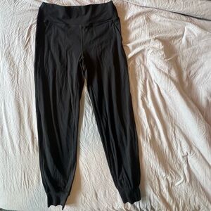 SAVVI Size Small Joggers with Pockets